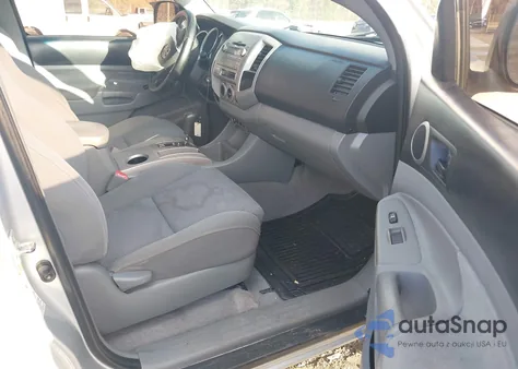 2009 Toyota Tacoma Prerunner V6 from USA, damaged, VIN 3TMKU72N79M022120